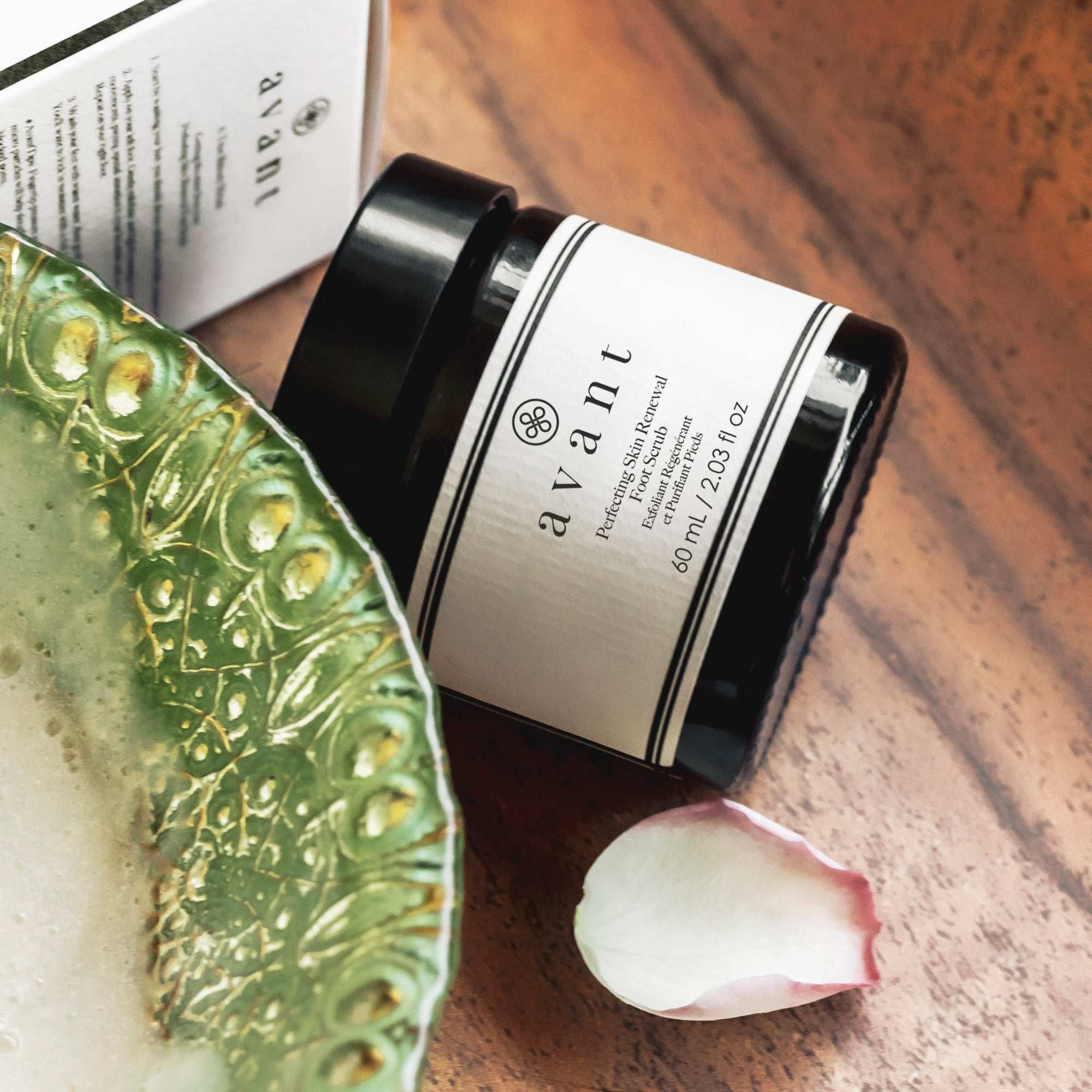 avant-perfecting-skin-renewal-fu-peeling-urea image 2
