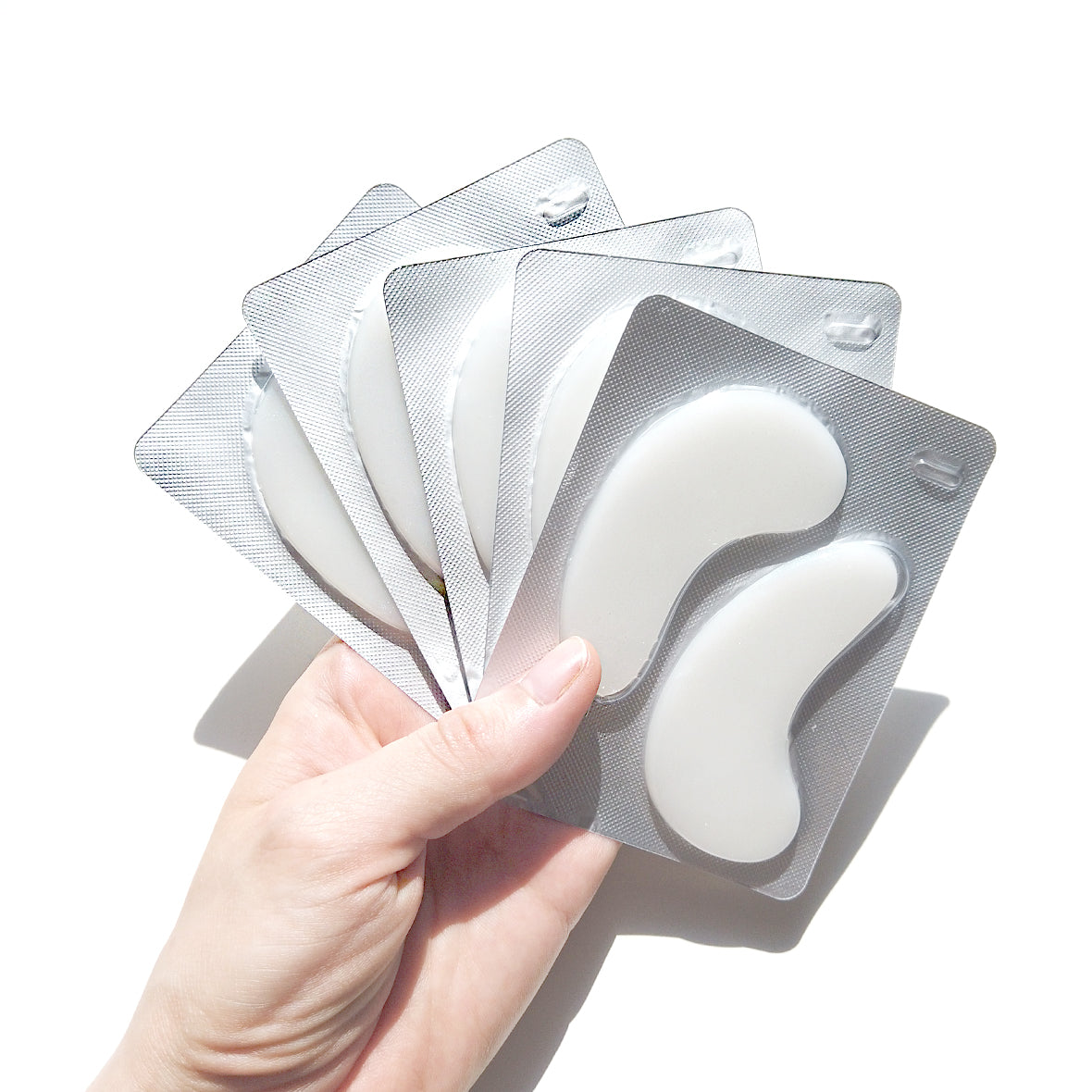 erth-skin-eye-care-double-collagen-rose-hydro-gel-eye-pads-5x2 image 7