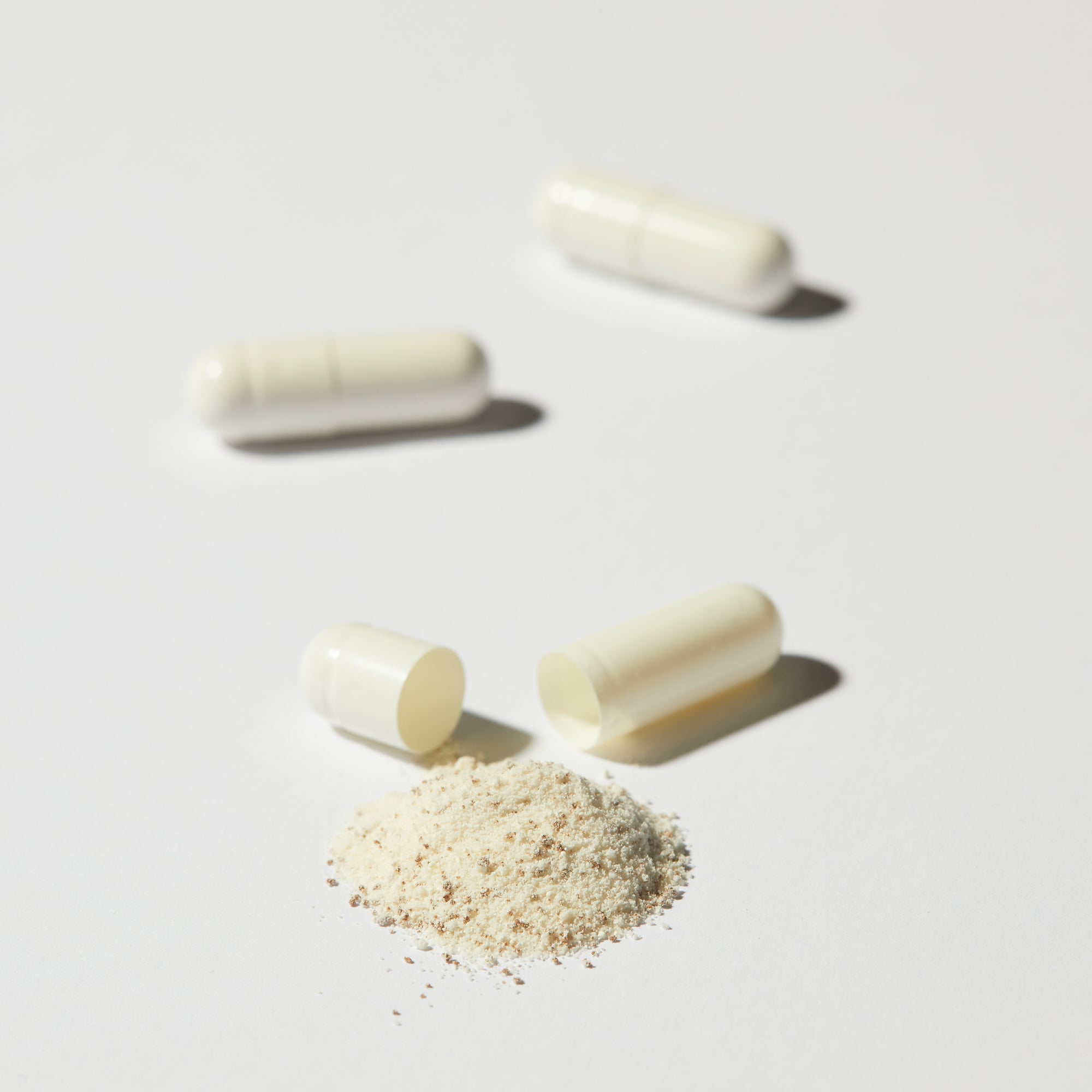 avant-skincare-supplements-bio-marine-collagen-kapseln-hyaluron image 2