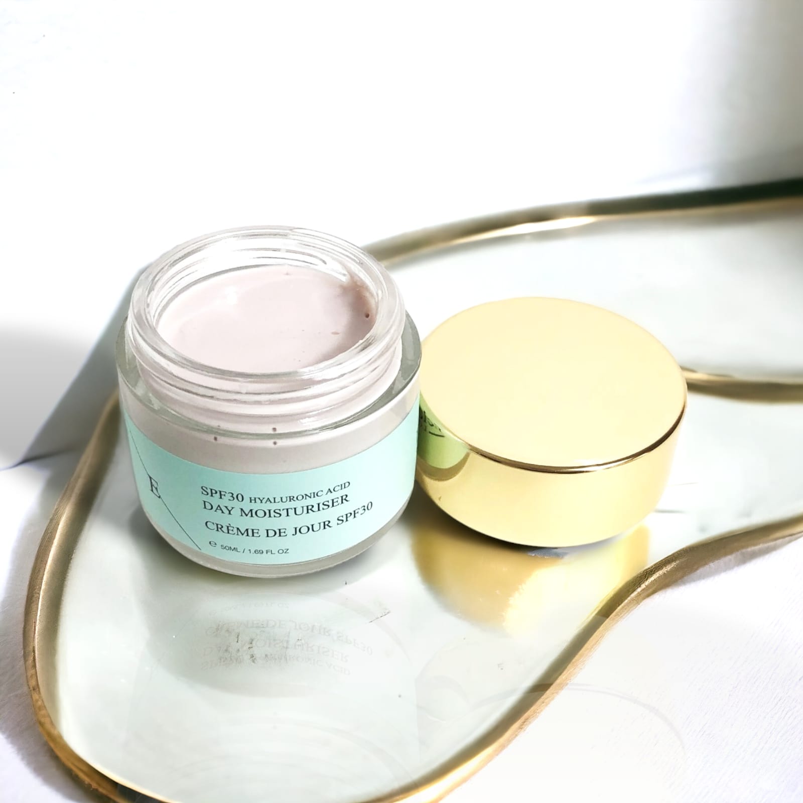 erth-skin-spf-hyaluronic-day-cream-tagescreme-50-ml-vanille image 6